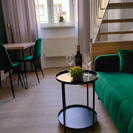 Apartament Paradise Zarzadzany Przez Gospodarza Osobe Fizyczna Self Check In Rzeszow Exterior photo