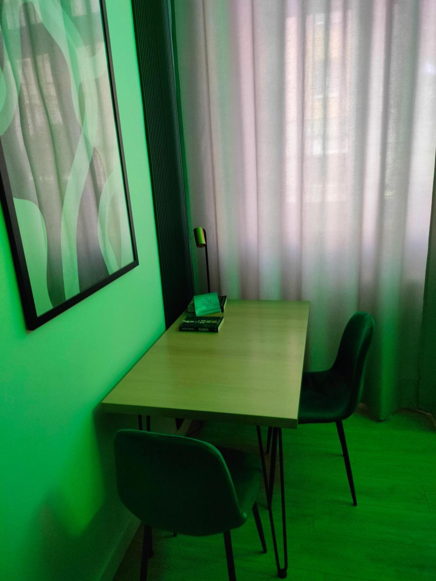 Apartament Paradise Zarzadzany Przez Gospodarza Osobe Fizyczna Self Check In Rzeszow Exterior photo